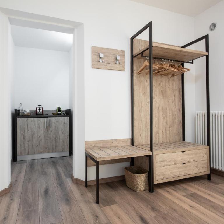 Le Due Torri - Camera Matrimoniale con Bagno Privato - 7