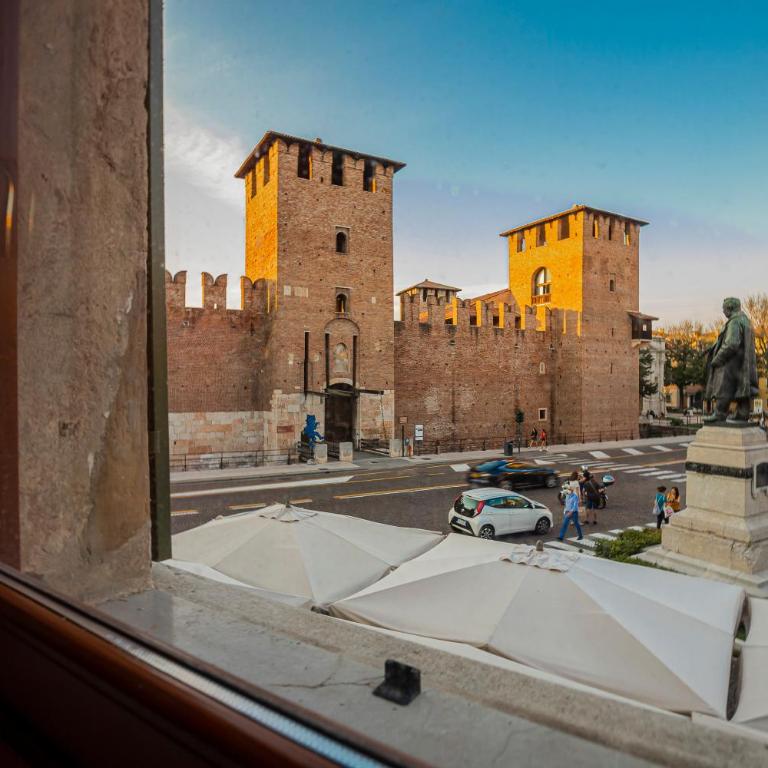 Corte Realdi Castelvecchio Verona - Junior Suite with Castle View - 9