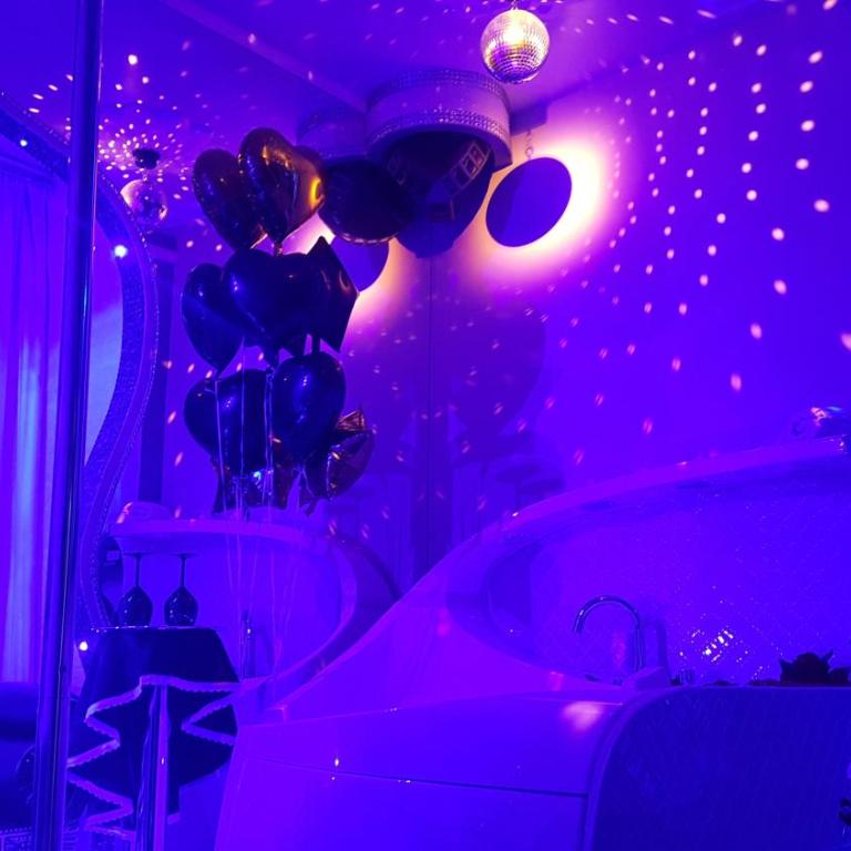 Erossuite GuestHouse - Deluxe Suite - 12