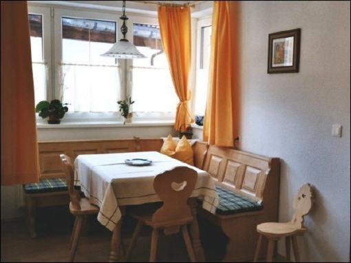Anton´s Appartements - Apartment mit 1 Schlafzimmer und Balkon - 6