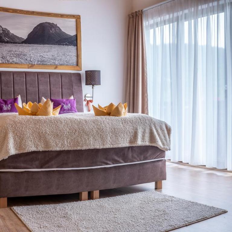 Hotel Alpennest - Mountain Hideaway in Leutasch - Doppelzimmer mit Bergblick - 6