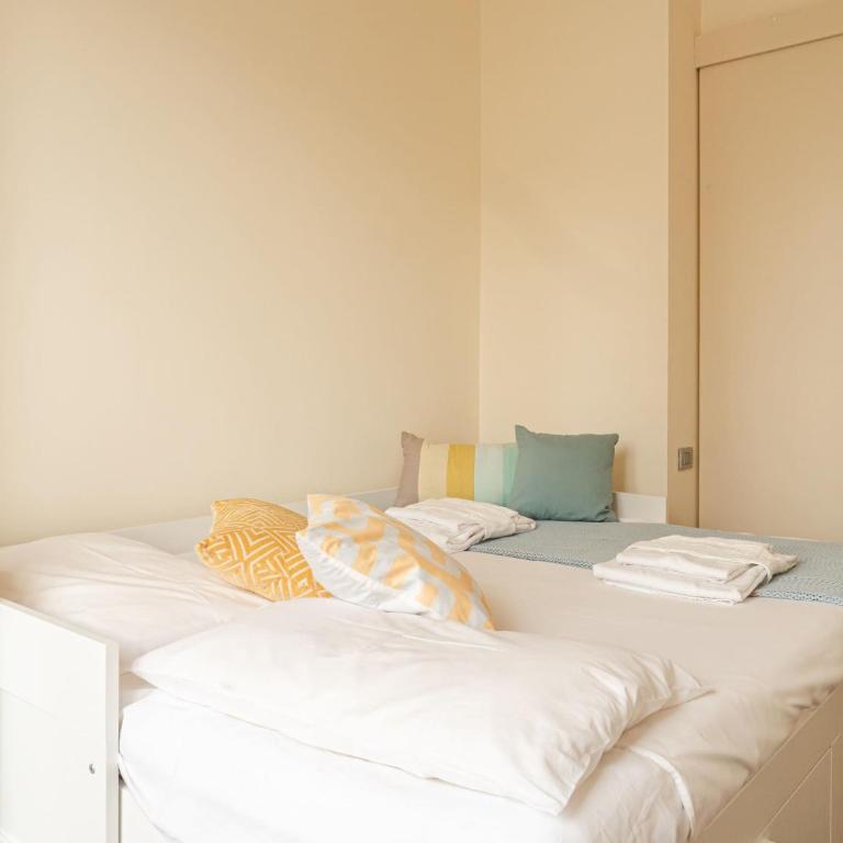 The Best Rent - Bright two-bedroom apartment in De Amicis - Appartamento con 2 Camere da Letto - 29