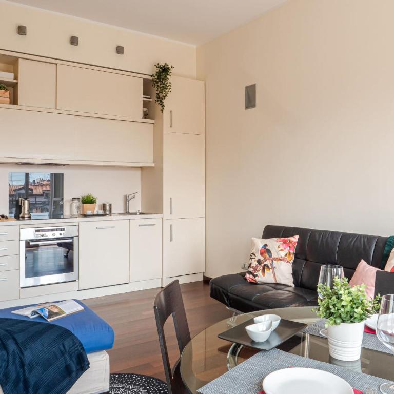 The Best Rent - Bright two-bedroom apartment in De Amicis - Appartamento con 2 Camere da Letto - 14