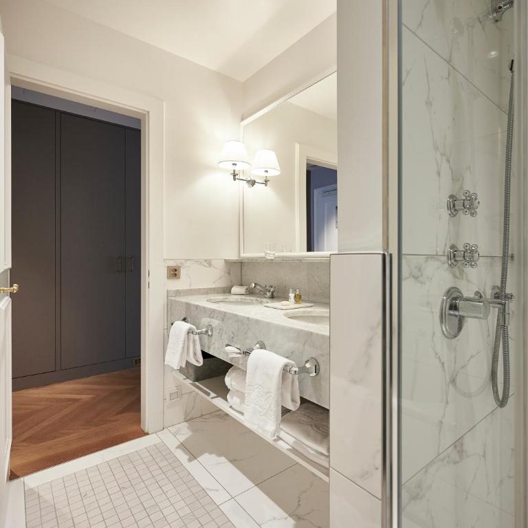 Victoria Jungfrau Grand Hotel & Spa - Superior Junior Suite - 5