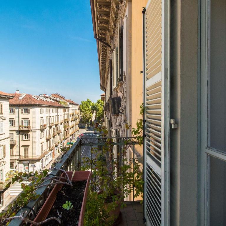 GuestHost - Porta Nuova & Parco del Valentino Roomy Flat - Appartamento con 2 Camere da Letto - 36