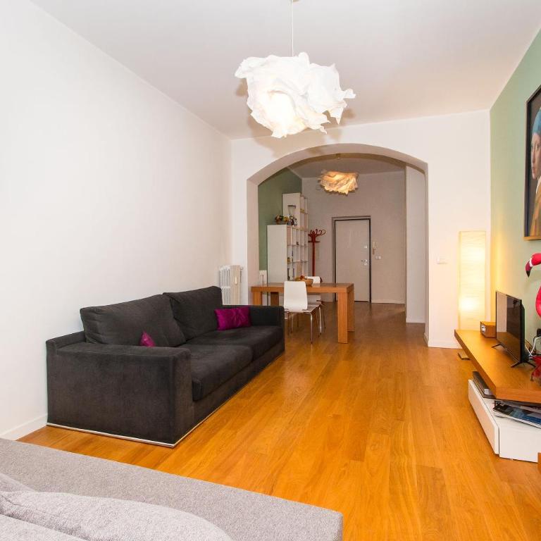 GuestHost - Porta Nuova & Parco del Valentino Roomy Flat - Appartamento con 2 Camere da Letto - 17
