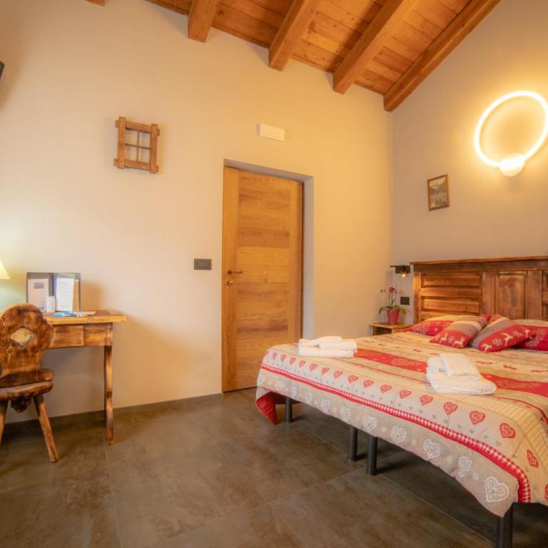 Hotel Chacaril - Quadruple Room - 1