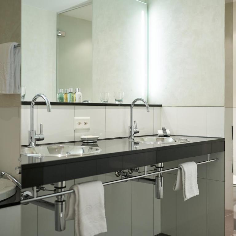 Victoria Jungfrau Grand Hotel & Spa - Deluxe Duplex Suite - 1