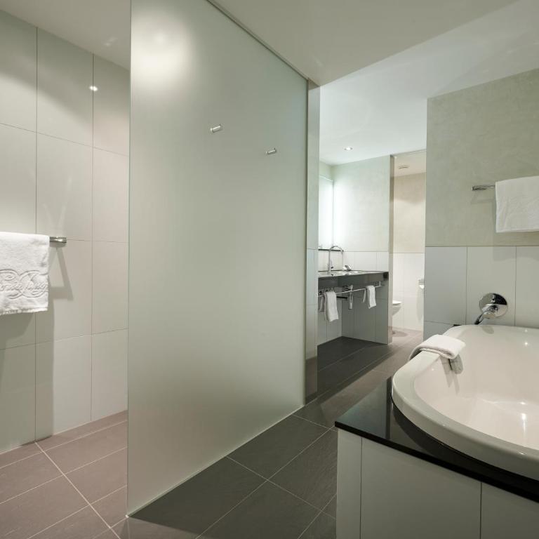 Victoria Jungfrau Grand Hotel & Spa - Deluxe Duplex Suite - 4