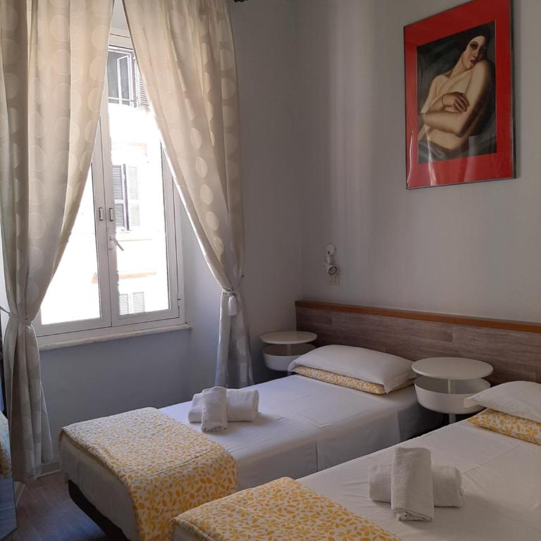 Hotel Castelfidardo - Camera Matrimoniale/Doppia con Letti Singoli - 5