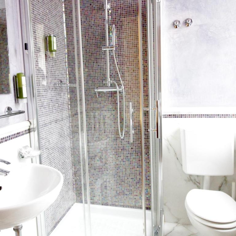 Hotel Aurora - Double or Twin Room - 6