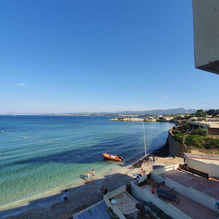 Miramare studio pieds dans l eau vue mer féerique 180 féerique - Apartment mit 1 Schlafzimmer - 3