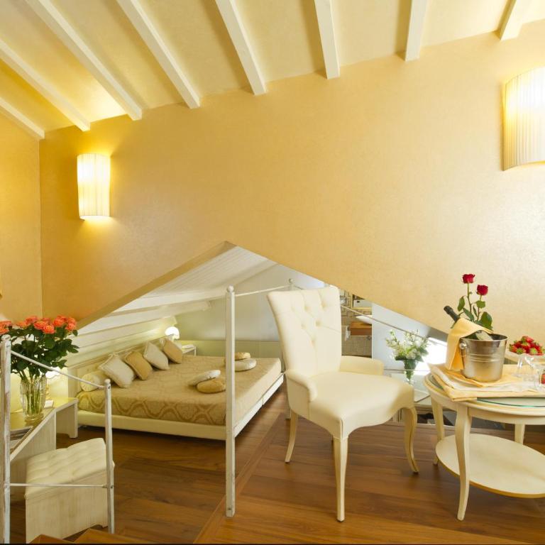 Hotel Savoia e Jolanda, WorldHotels Elite - Suite mit Queensize-Bett - Nichtraucher - 3