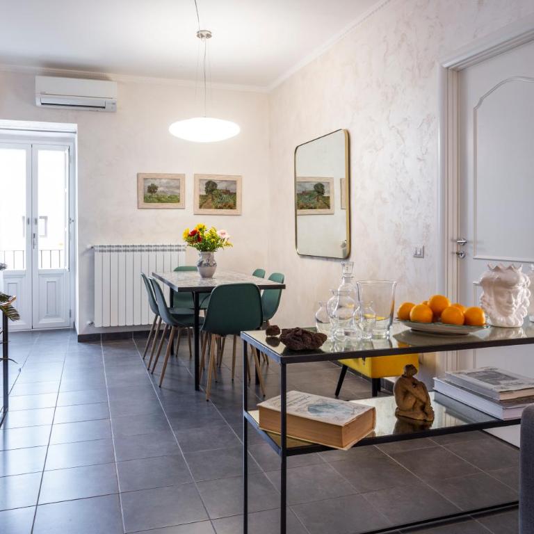Suite La Pergola - Centro Storico - Two-Bedroom Apartment - 4