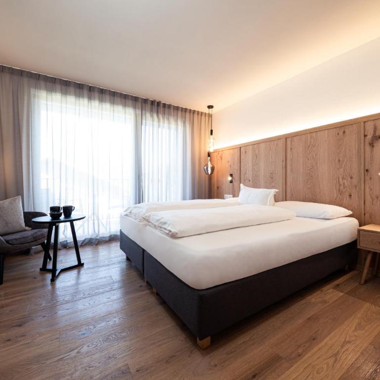 B&B Boutiquehotel Clara - Monolocale Superior con Balcone e Vista Montagna - 1