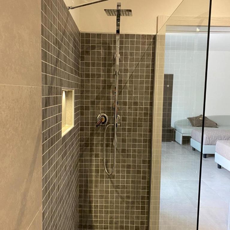 B&B Bertani - Camera Quadrupla con Bagno Privato - 2