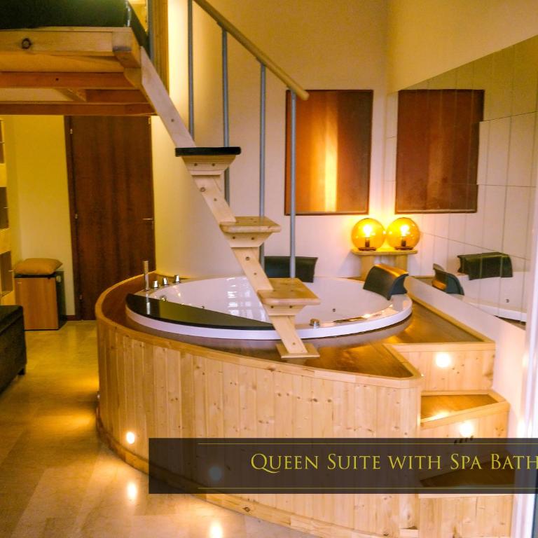 4Roomz - Suite Queen con Vasca Idromassaggio - 5