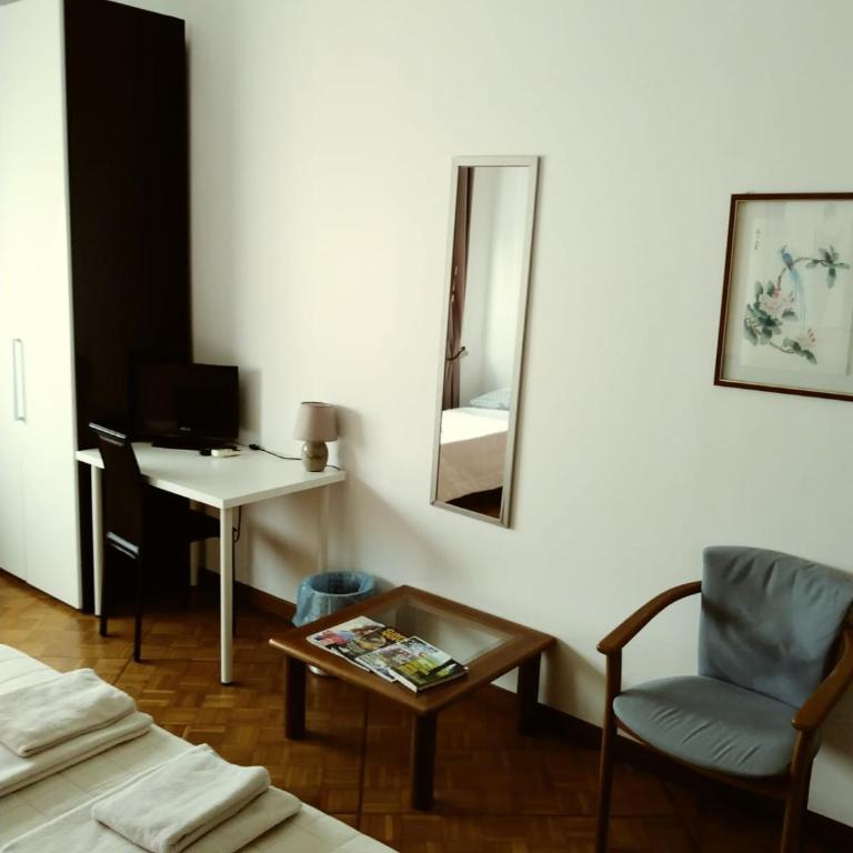 B&B in Arena L' Opera - Triple Room with Shared Bathroom - 4