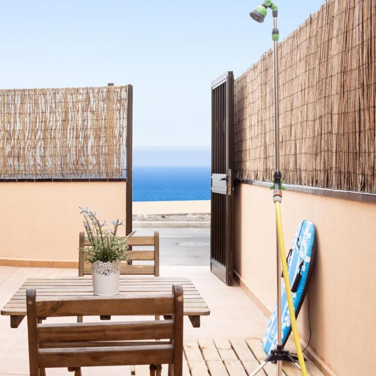 Home2Book Sea Front Duplex El Médano - Apartamento de 3 dormitorios - 4