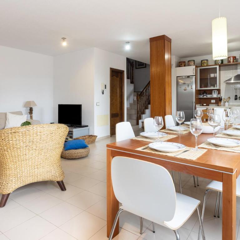 Home2Book Sea Front Duplex El Médano - Apartamento de 3 dormitorios - 9
