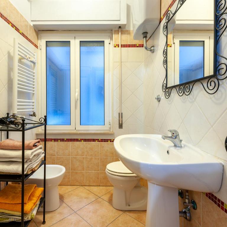 Vatican Mami - Camera Quadrupla con Bagno Privato - 5