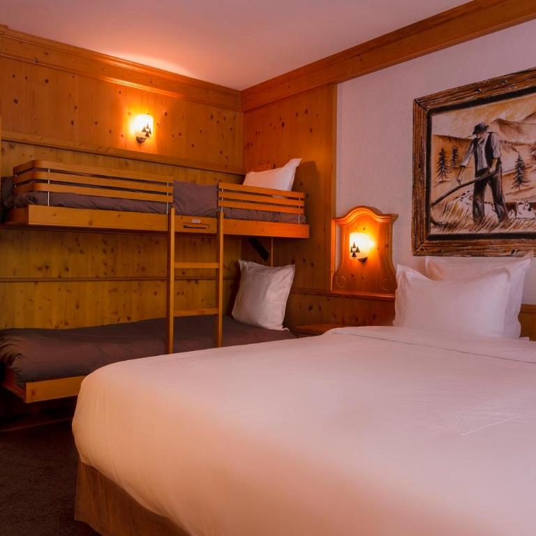 Hôtel Macchi Restaurant & Spa - Chambre Quadruple Classique (2 Adultes + 2 Enfants) - 1