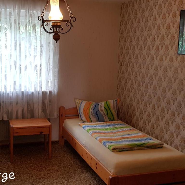 Ferienwohnung Bosch - Apartment mit 4 Schlafzimmern und Bergblick - 5