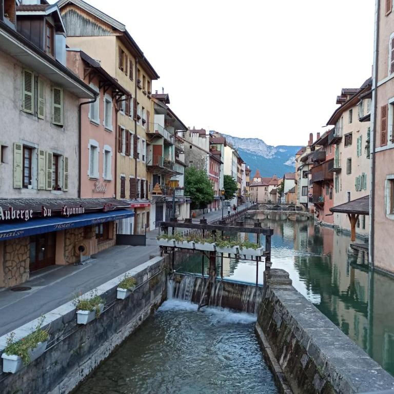 Le République Annecy , cœur de vieille ville - Appartement avec Balcon - 21