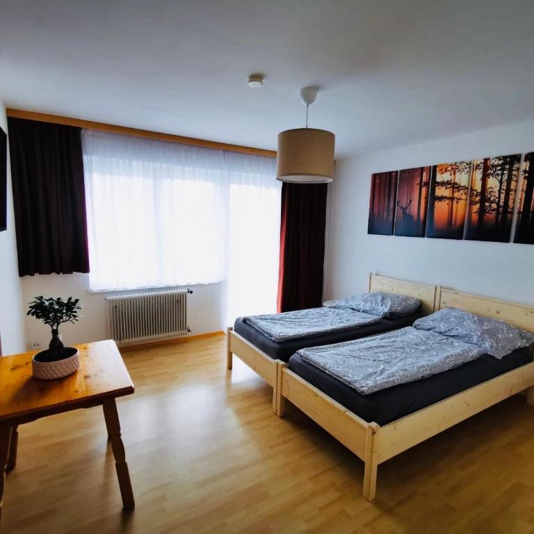 Haus Gruber - Zweibettzimmer mit Bad - 5
