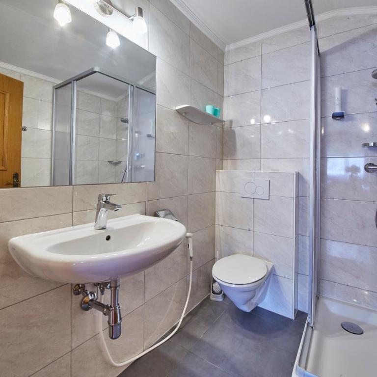 Appartements Christine - Apartment mit Balkon - 1