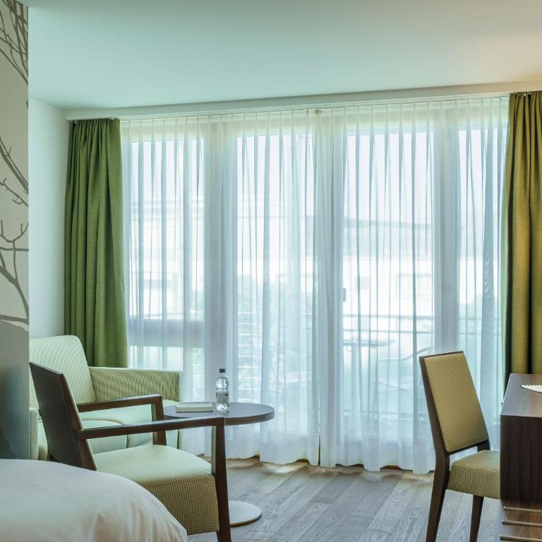 Hotel Artos Interlaken - Familiensuite mit Balkon - 1