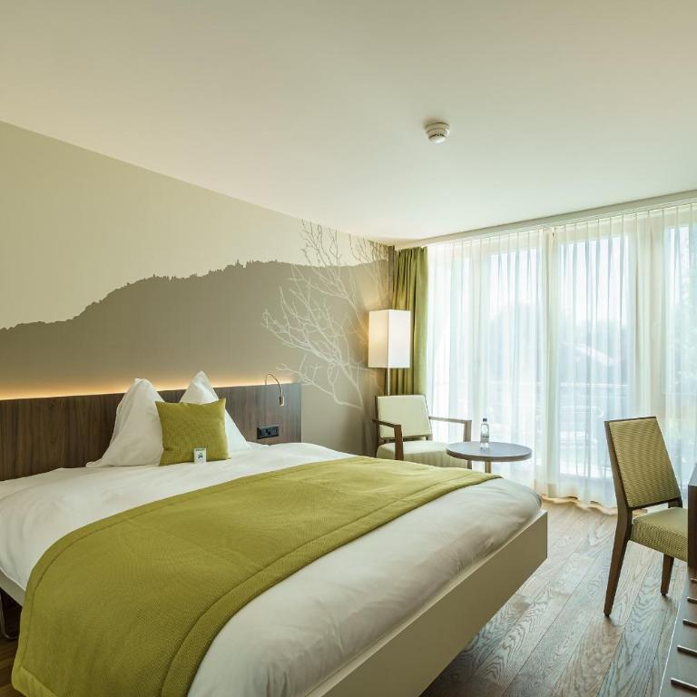 Hotel Artos Interlaken - Premium Grandlit Room with Balcony - 1