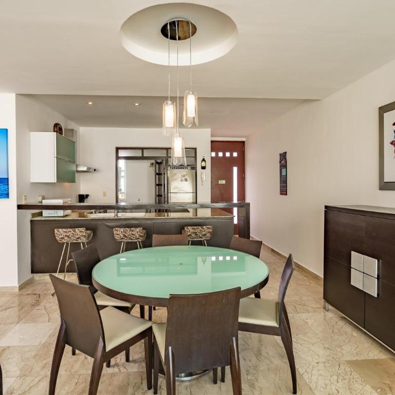 Duplex w Rooftop Plunge Pool – Walk to Beach - Apartamento - 6