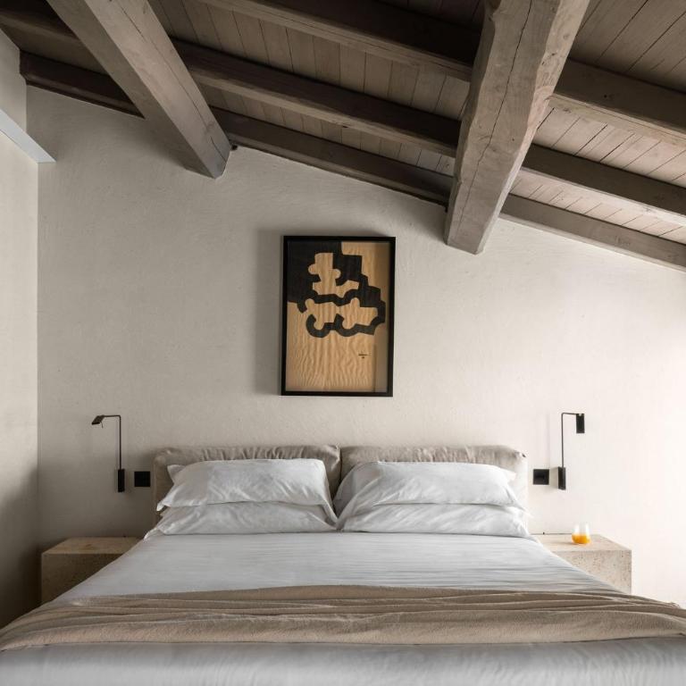 Hotel Scenario - Double Room - 4