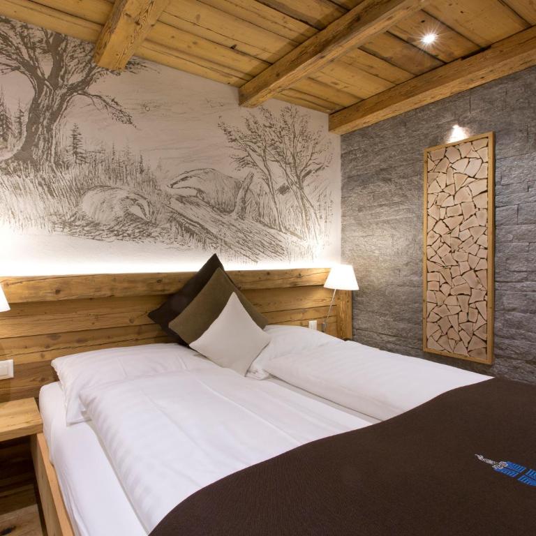 Hotel Crusch Alba Zernez - Doppelzimmer Graphite - 1