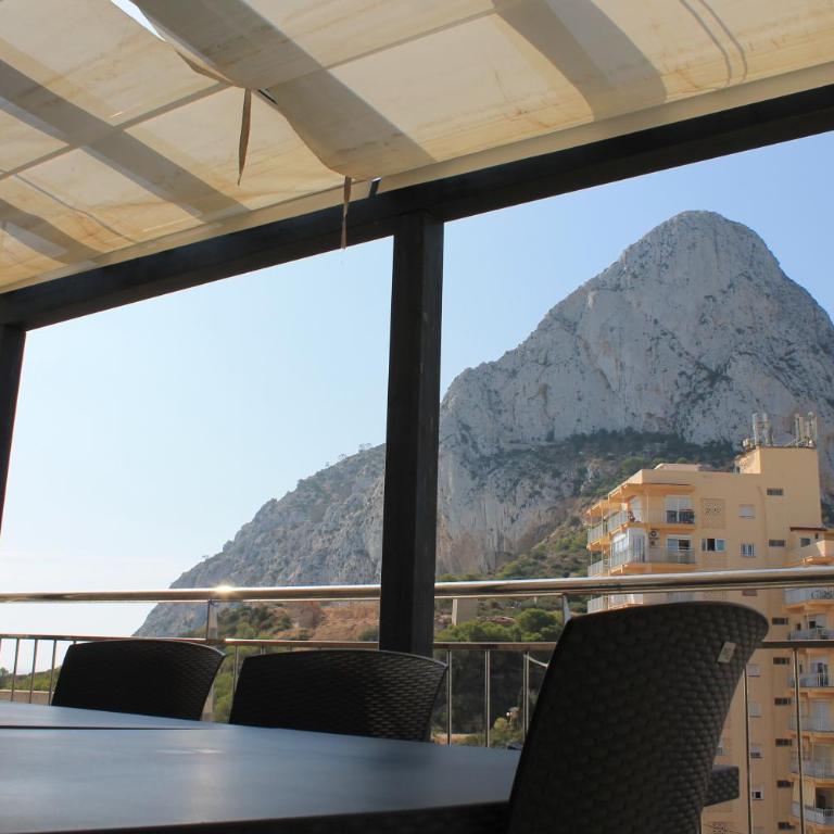 Mesana 102 / Penthouse - Two-Bedroom Apartment - 33