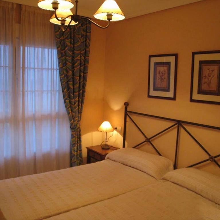 Apartamentos Torreon Del Mar - Apartment with Pool View - 2