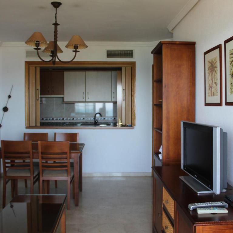 Apartamentos Torreon Del Mar - Apartment with Pool View - 21