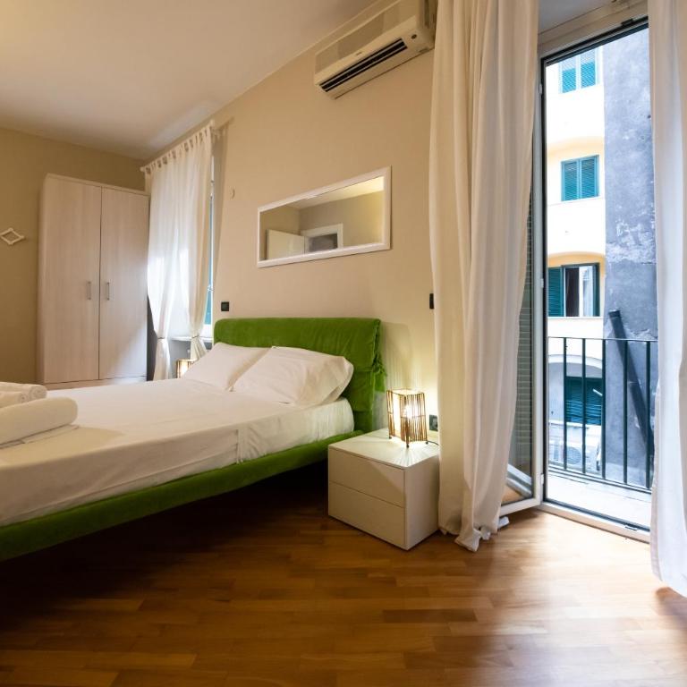 Magenta Collection Crociferi 3 - Appartamento con 1 Camera da Letto - 1