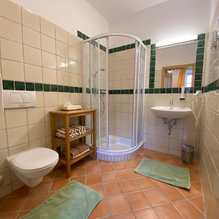 Kürbishof Gartner - Doppelzimmer mit Terrasse - 2