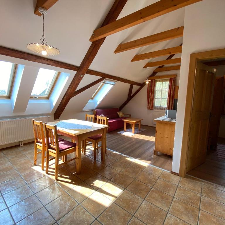 Kürbishof Gartner - Apartment mit 1 Schlafzimmer – oberste Etage - 5