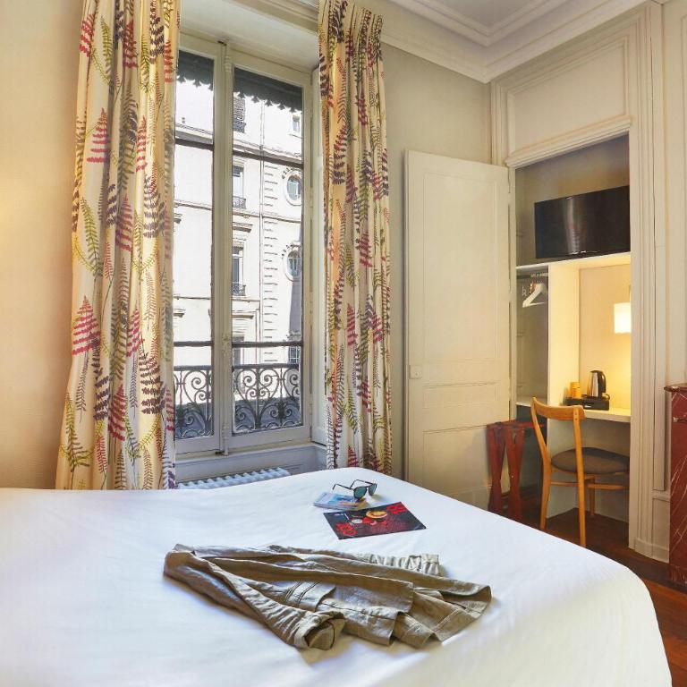 Hôtel Vaubecour - Centre Lyon Ainay - Perrache - Chambre Double Confort - 9