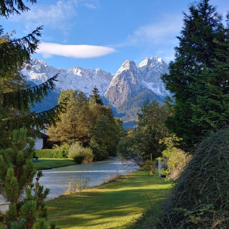 Riverside Apartment - Apartment mit Blick auf die Berge - 1