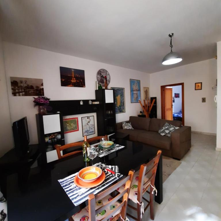 La casa di Carmen - Appartamento con 2 Camere da Letto - 16