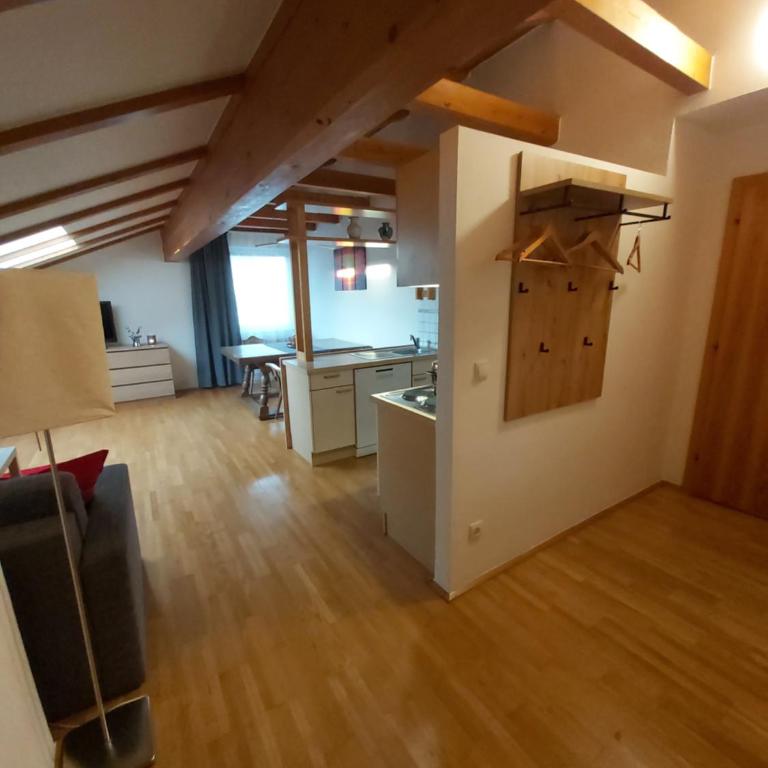 Apartment Ladinger - Apartment mit 1 Schlafzimmer - 7