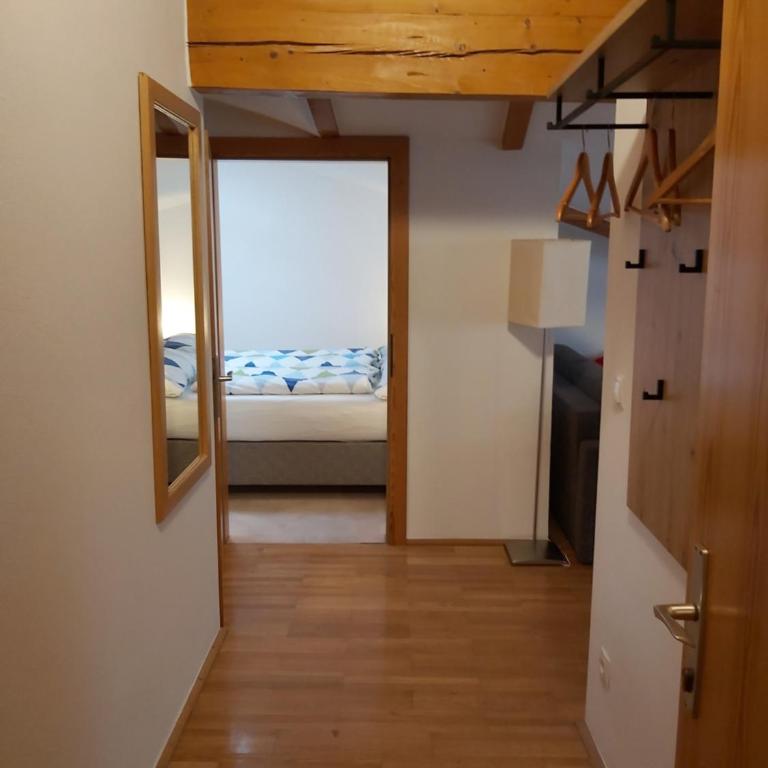 Apartment Ladinger - Apartment mit 1 Schlafzimmer - 4