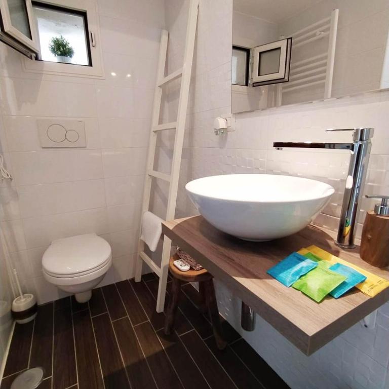 Casa Albicocca - In The Heart Of The Old Town - One-Bedroom Apartment - 23