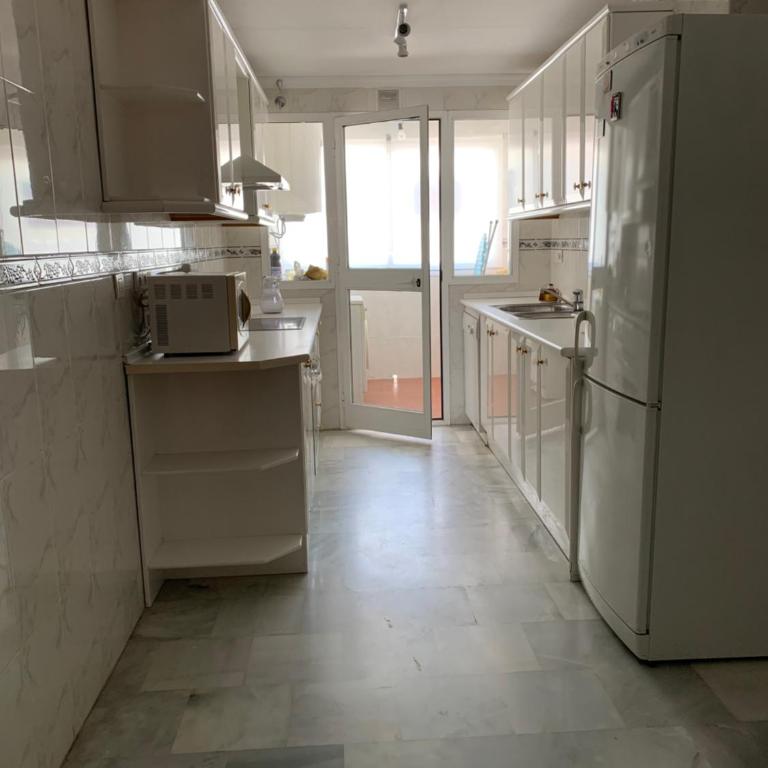 Apartamento luminoso 1ª línea Arena Beach_Estepona - Apartamento de 2 dormitorios - 7