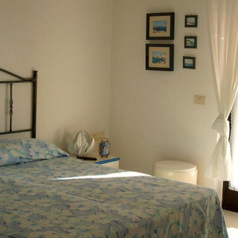 Mafrolla Carlo - Appartamento con 2 Camere da Letto e Balcone (8 Adulti) - 1