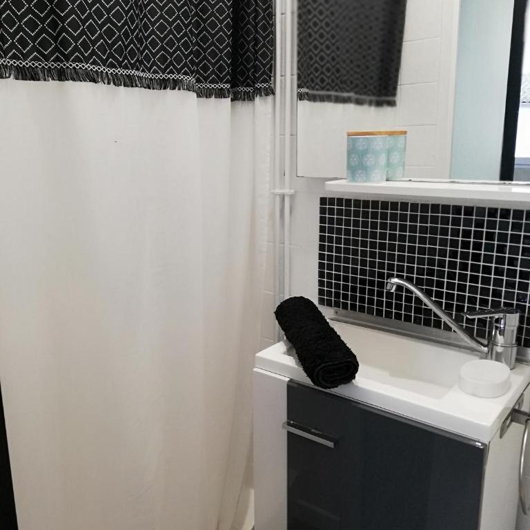 Au pied des dunes joli appart Cosy 50M de la plage - One-Bedroom Apartment - 15